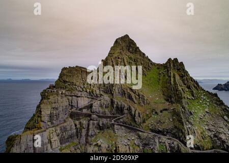 Old Lighthouse, Skellig Michael, une partie des rochers Skellig, comté de Kerry, Irlande Banque D'Images