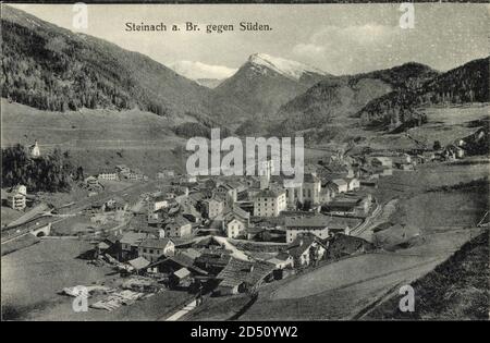 Steinach am Brenner Tirol, Blick gegen Süden, Ort im Tal | utilisation dans le monde entier Banque D'Images