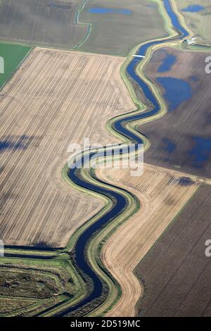 Vue aérienne au nord-ouest de la rivière Alt à Hunt's Brook près de Maghull & Thornton, Merseyside Banque D'Images