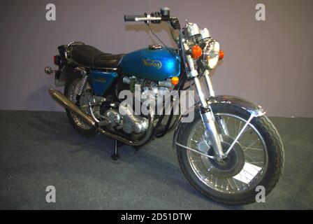 Vieille moto britannique: Norton 750 Commando Banque D'Images
