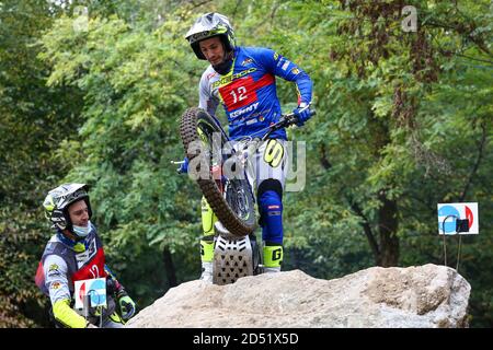 Jeroni Fajardo (Sherco / Trial GP) pendant le Championnat du monde de Trial FIM Hertz (Round 4) sur le circuit moto Club Lazzate le 11 octobre 2020 à Lazzate Banque D'Images