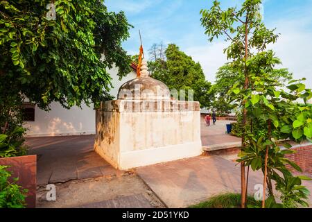 Stupa à l'Ashram Sabarmati Gandhi ou à l'Ashram Harijan ou à l'Ashram Satyagraha dans la ville d'Ahmedabad dans l'État du Gujarat en Inde Banque D'Images