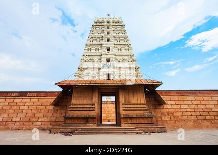 Shree Rangnath Ji Temple est un temple hindou situé à Vrindavan près de la ville de Mathura dans l'état de l'Uttar Pradesh en Inde Banque D'Images
