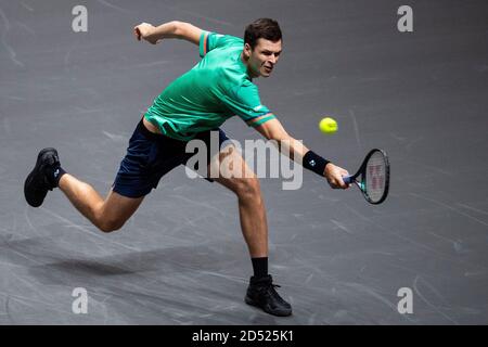 Cologne, Allemagne. 12 octobre 2020. Tennis: ATP Tour, célibataires, hommes, 1er tour, Hurkacz (Pologne) - Polmans (Australie). Hubert Hurkacz en action. Credit: Marius Becker/dpa/Alay Live News Banque D'Images