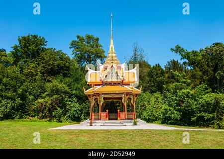 Les thailandais Thai Pavilion ou pavillon est une pagode bouddhiste temple en Thaïlande situé dans le style ville de Lausanne en Suisse Banque D'Images