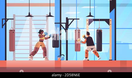 mélangez les boxeurs de course faire des exercices avec l'entraînement de sac de poinçonnage sain style de vie boxe concept moderne club de combat intérieur horizontal pleine longueur illustration vectorielle Illustration de Vecteur