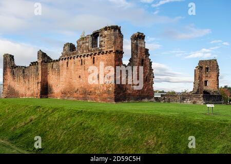 Ruines du château de Penrith. PENRITH, Cumbria, Angleterre, Royaume-Uni, Grande-Bretagne Banque D'Images