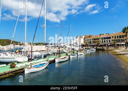 Port de Mahon et paseo maritimo - Mahon, Minorque, Iles Baléares, Espagne Banque D'Images