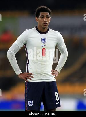 Jude Bellingham, en Angleterre, lors du match de qualification du groupe 3 des moins de 21 ans de l'UEFA Euro 2021 à Molineux, Wolverhampton. Banque D'Images