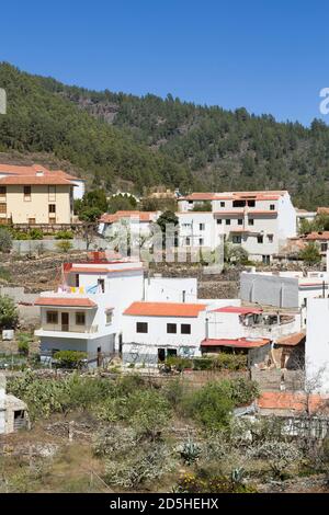 TÉNÉRIFE, ESPAGNE - 15 mars 2015. Maisons dans un village rural de Tenerife, îles Canaries Banque D'Images