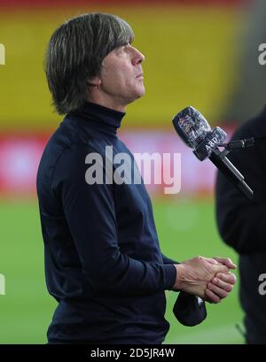 Cologne, Allemagne. 13 octobre 2020. Firo: 13.10.2020 football, Soccer: UEFA NATIONS LEAGUE, Landerspiel Nationalmannschaft Allemagne, GER - Suisse, SUI 3: 3 Bundescoach Jogi, Joachim LOW, Portrait, Interview | usage dans le monde crédit: dpa/Alamy Live News Banque D'Images