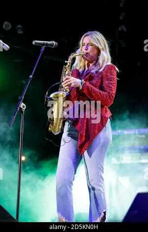 Festival de jazz “Jazz a Juan” à Juan-les-Pins (sud-est de la France), le 19 juillet 2019: Candy Dulfer Banque D'Images