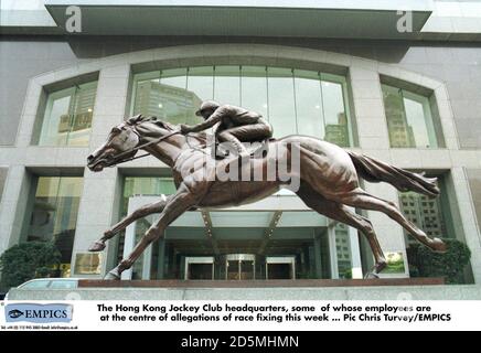 Le siège du Hong Kong Jockey Club, dont certains employés sont au centre des allégations de réparation de course cette semaine. Banque D'Images