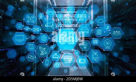 Photo d'un corridor dans un centre de données en fonctionnement, plein de serveurs rack. Concept de 5G possibilités Internet haute vitesse avec différents ordinateurs illustratifs Banque D'Images