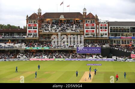 Jason Roy, en Angleterre, célèbre son siècle contre le Sri Lanka. Banque D'Images