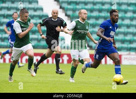 24/07/2016, Présaison amicale, Hibernian / Birmingham City, Easter Road,. Scott Martin d'Hibernian, Jacques Maghoma de la ville de Birmingham Dylan McGeough. Banque D'Images