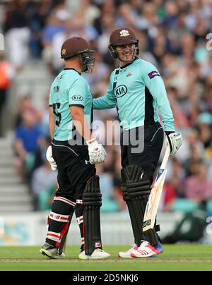 Aaron Finch et Jason Roy de Surrey Banque D'Images