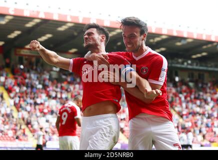 Johnnie Jackson, de Charlton Athletic, célèbre son premier but Banque D'Images