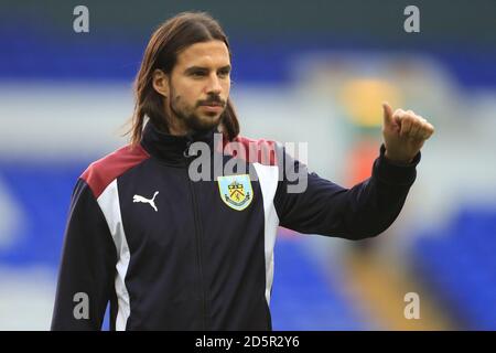 George Boyd de Burnley sur le terrain avant le lancement Banque D'Images