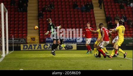 Josh Magennis, de Charlton Athletic, marque son deuxième but Banque D'Images