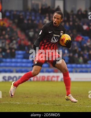 Kwame Thomas de Coventry City célèbre le deuxième but de son équipe Banque D'Images