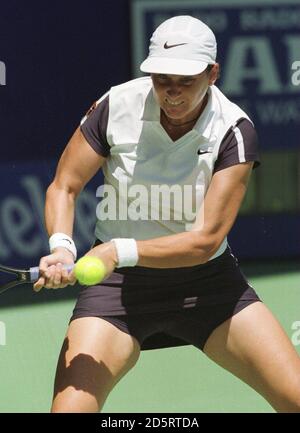 Monica Seles des États-Unis contre Sandrine Testud en France. Seles a gagné 6-0, 6-3. Banque D'Images