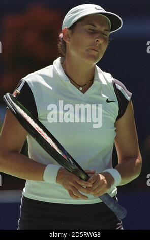 Monica Seles des États-Unis contre Martina Hingis en Suisse. Seles a perdu 2-6, 4-6. Banque D'Images