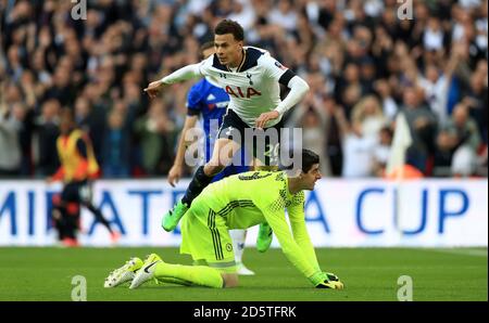 Le DELE Alli de Tottenham Hotspur marque le second but de son côté le jeu Banque D'Images