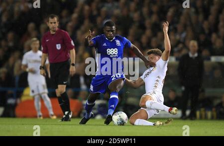 Kalvin Phillips de Leeds United et Jeremie Boga de Birmingham City Banque D'Images