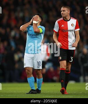 Sergio Aguero, de Manchester City, fait une chance manquée Banque D'Images