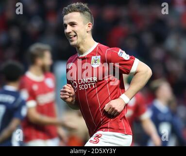 Joe Bryan de Bristol City célèbre le deuxième but Banque D'Images