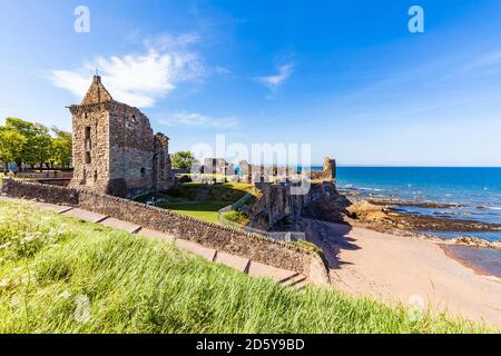 Ecosse, Fife, St Andrews, les ruines du château Banque D'Images