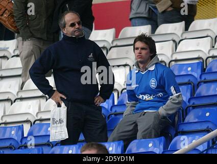 Les fans de Birmingham City sont découragés après leur relégation de la FA Barclays Premiership Banque D'Images