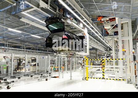 La production de voitures dans une usine Banque D'Images