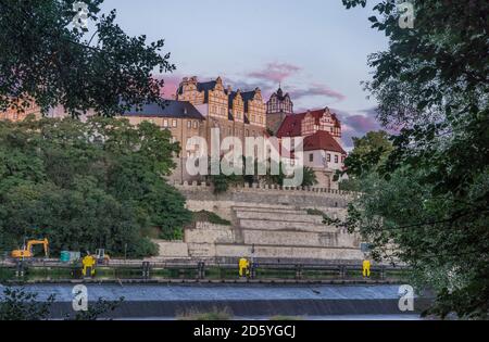 Allemagne, Saxe-Anhalt, Bernburg, Château de Bernburg dans la soirée Banque D'Images