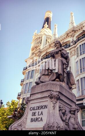 Espagne, Madrid, Calderon de la Barca monument Banque D'Images