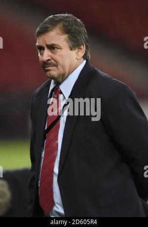 Oscar Ramirez, directeur du Costa Rica, lors du match international à Hampden Park, Glasgow. RESTRICTIONS : l'utilisation est soumise à des restrictions. Usage éditorial uniquement. Utilisation commerciale uniquement avec l'accord écrit préalable de la Scottish FA. Banque D'Images