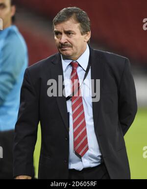 Oscar Ramirez, directeur du Costa Rica, lors du match international à Hampden Park, Glasgow. RESTRICTIONS : l'utilisation est soumise à des restrictions. Usage éditorial uniquement. Utilisation commerciale uniquement avec l'accord écrit préalable de la Scottish FA. Banque D'Images