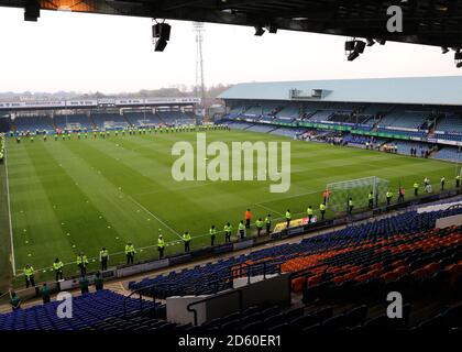 Vue générale sur le parc Fratton avant le début du match Banque D'Images