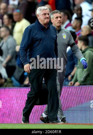 Aston Villa manager Steve Bruce Banque D'Images