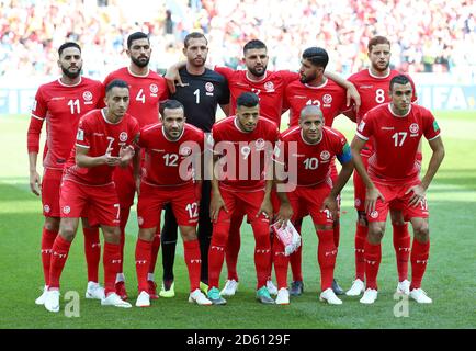 De gauche à droite, Dylan Bronn en Tunisie, Yassine Meriah, Farouk Ben Mustapha en Tunisie, Syam Ben Youssef, Ferjani Sassi et Fakhreddine Ben Youssef. Rangée avant, de gauche à droite, Saif-Eddine Khaoui en Tunisie, Ali Maaloul, Anice Badri, Wahbi Khazri et Ellyes Skhiri Banque D'Images