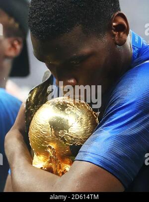 Paul Pogba célèbre après la finale de la coupe du monde de la FIFA 2018 au stade Luzhniki à Moscou, le 15 juillet 2018 Banque D'Images