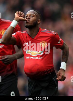 Fred Manchester United fête marquant son premier but de côtés du jeu Banque D'Images