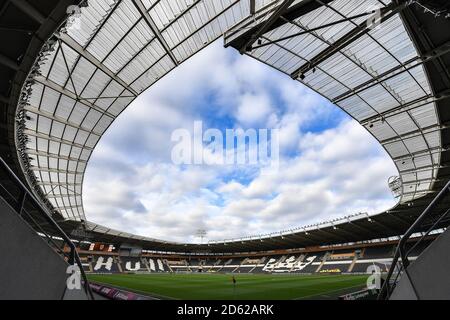 Vue générale sur le KCOM Stadium, stade de Hull City Banque D'Images