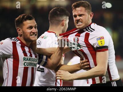 Richard Staarman, de Sheffield United, célèbre le but d'ouverture avec Billy Sharp de Sheffield United (à gauche) Banque D'Images