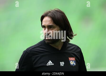 Reynald Pedros, le Manager de Lyon, lors d'une session d'entraînement avant la finale de la Ligue des champions des femmes de l'UEFA à l'arène Groupama, Budapest Banque D'Images