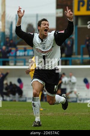 David Nugent, de Preston North End, célèbre le premier but du jeu. Banque D'Images