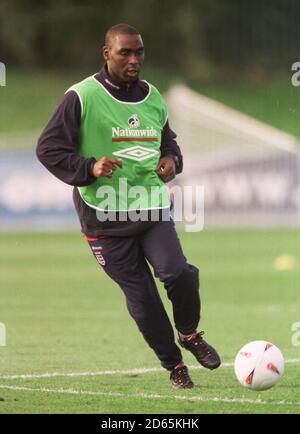 Andrew Cole de Manchester United à l'entraînement d'aujourd'hui en Angleterre Banque D'Images