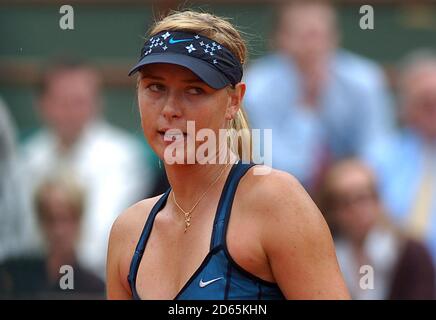 Maria Sharapova est découragée lors de son match contre Ana Ivanovic Banque D'Images