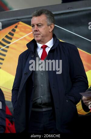 Ancien joueur d'Arsenal David O'Leary dans les stands Banque D'Images